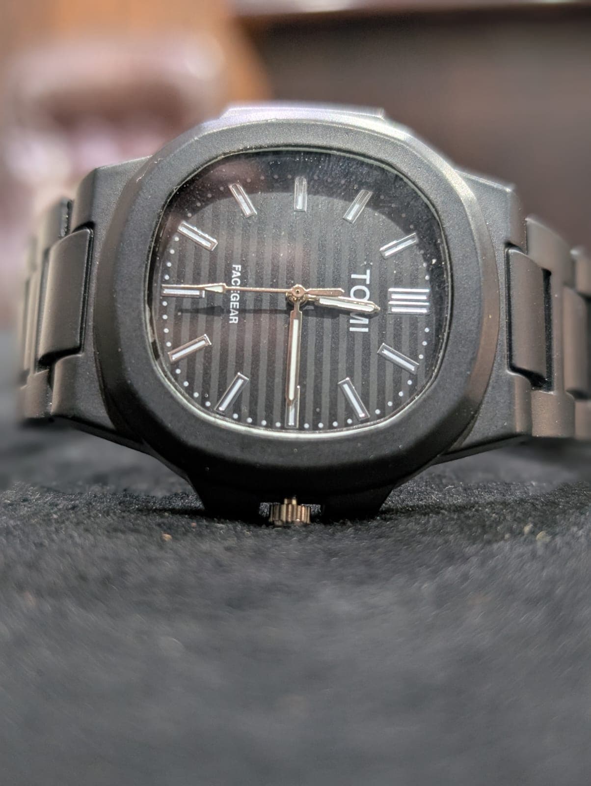 Premium Matte Black Integrated Strap Minimalist Luxury Watch for Men